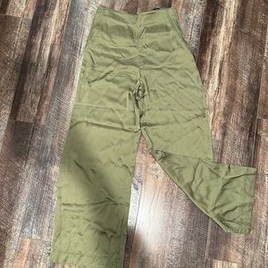 Zara: Satin olive pants